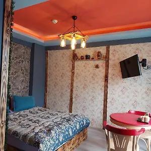 Apart Otel Marvel (adults Only) ***